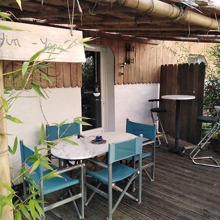 Le Gite Yin Et Yang Du Jardin Cache Marmande Ngoại thất bức ảnh